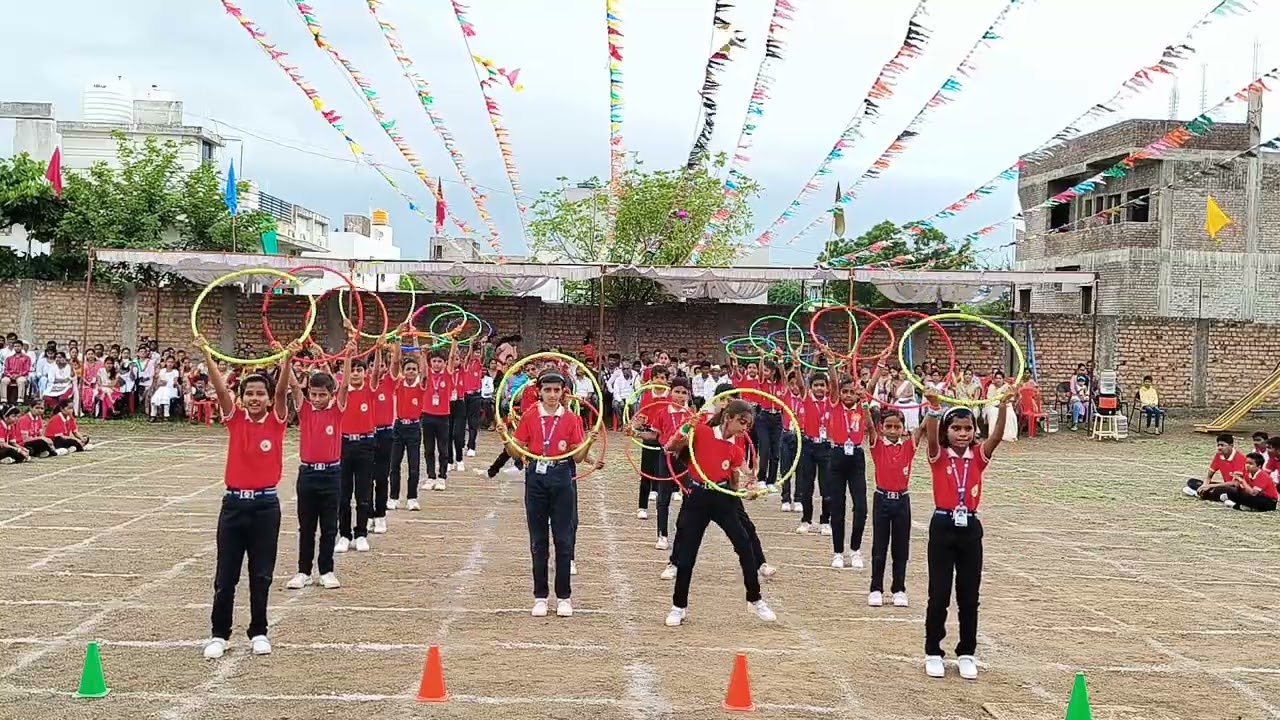 Ring dance performance.