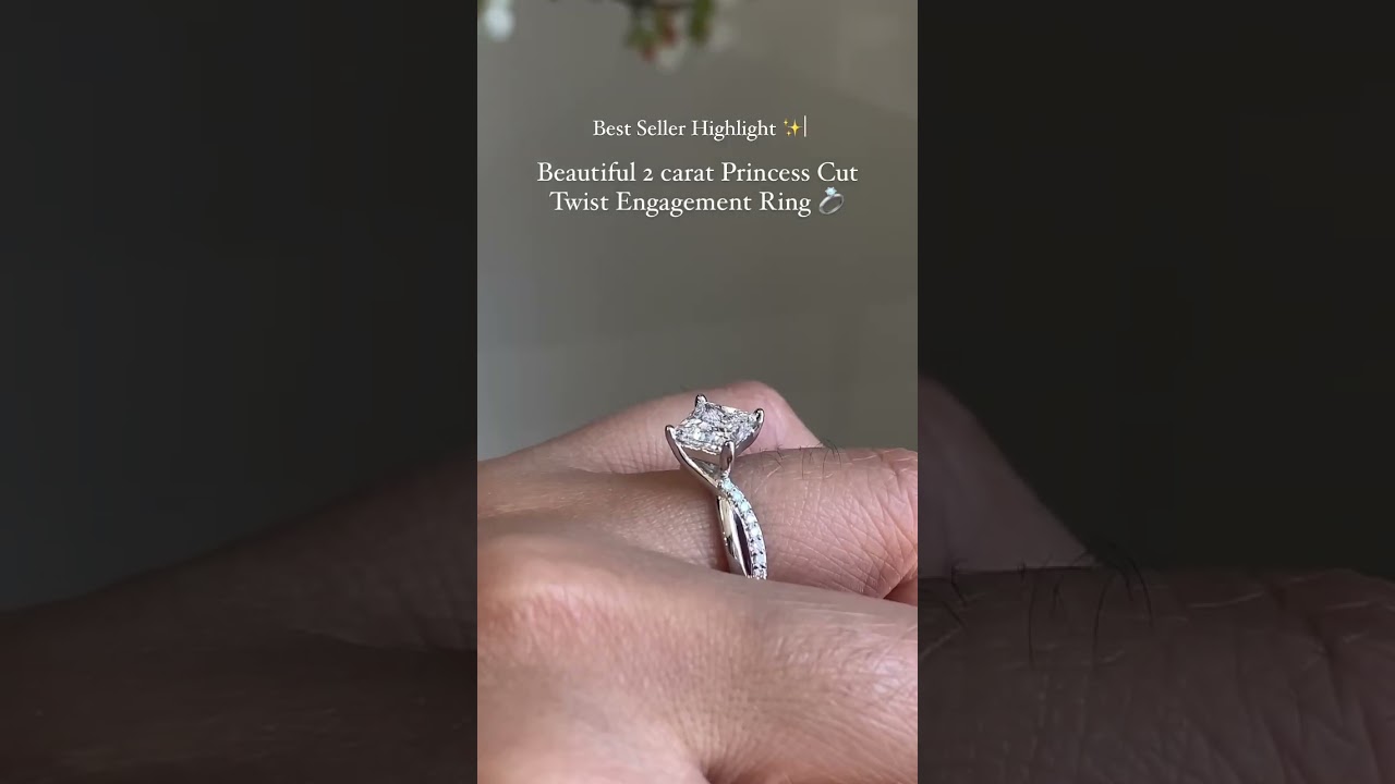 Step into the spotlight with our 8076L showcasing a beautiful 2 carat Princess cut diamond center✨