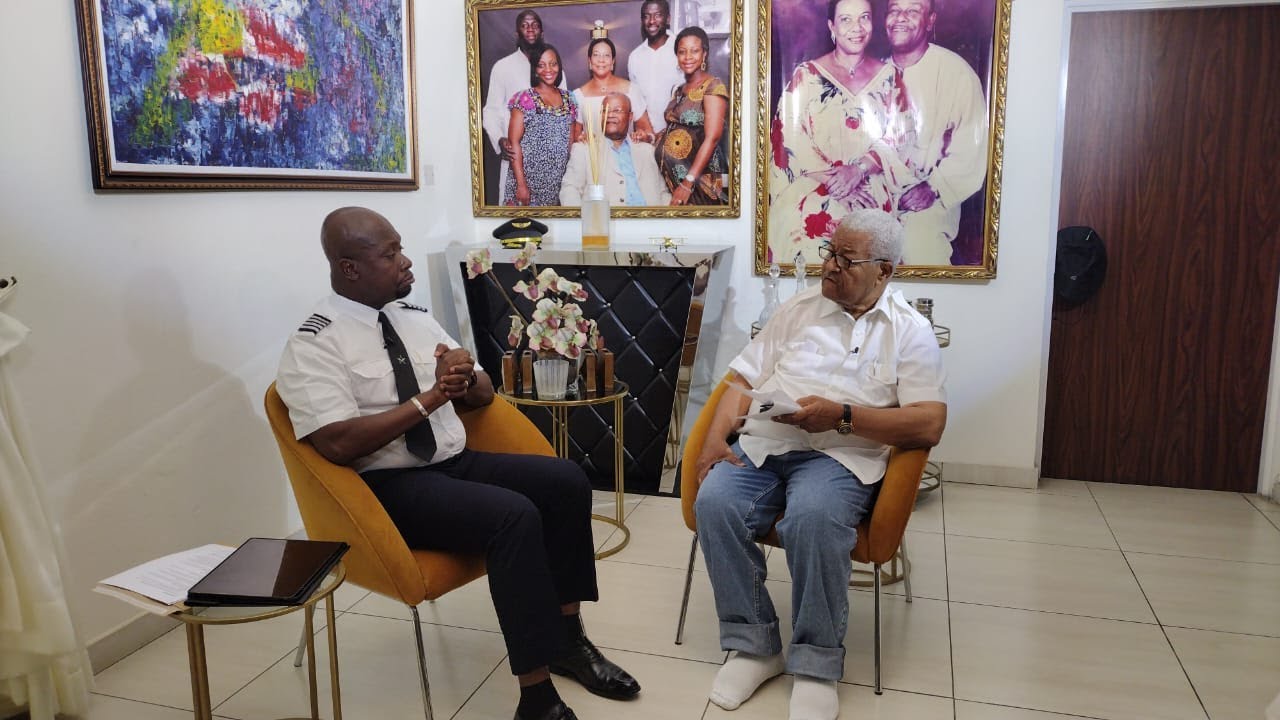 The Flight Deck TV-Show_T.K sits down with Captain Powis Deakens Spencer.