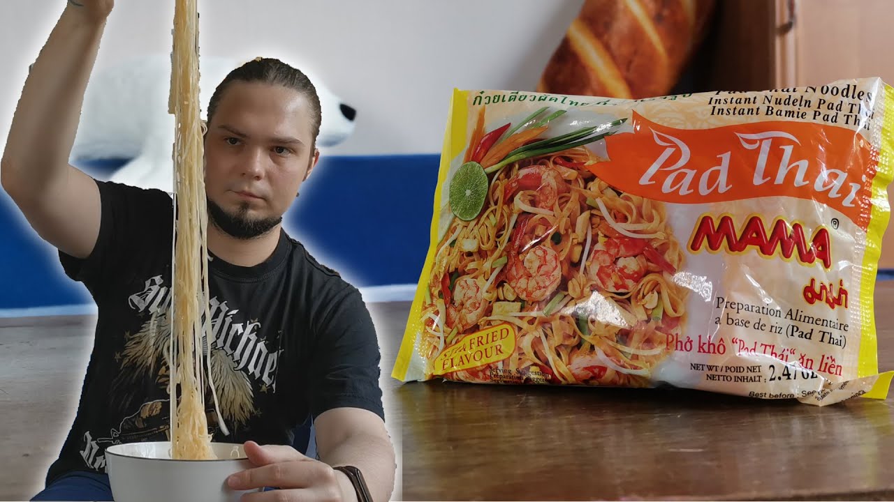 С сосиской покатит? / MAMA Pad Thai / Обзор БП №3