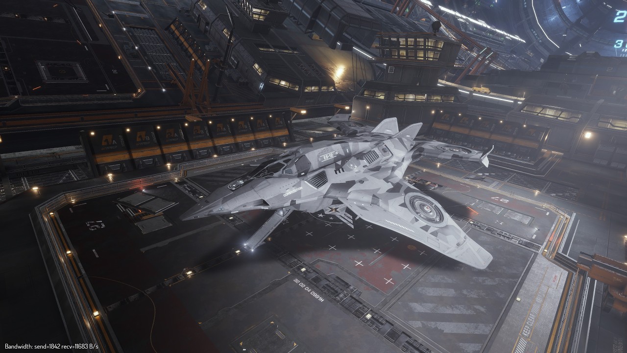 Elite Dangerous | Wingin' up for the CG and tryin' out the new Kestrel MkII. Let's fly!
