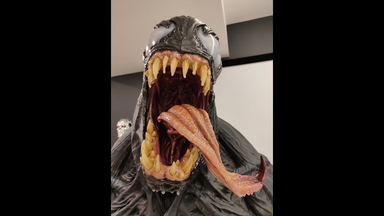 Sideshow Collectibles Venom Life Size Bust Review!