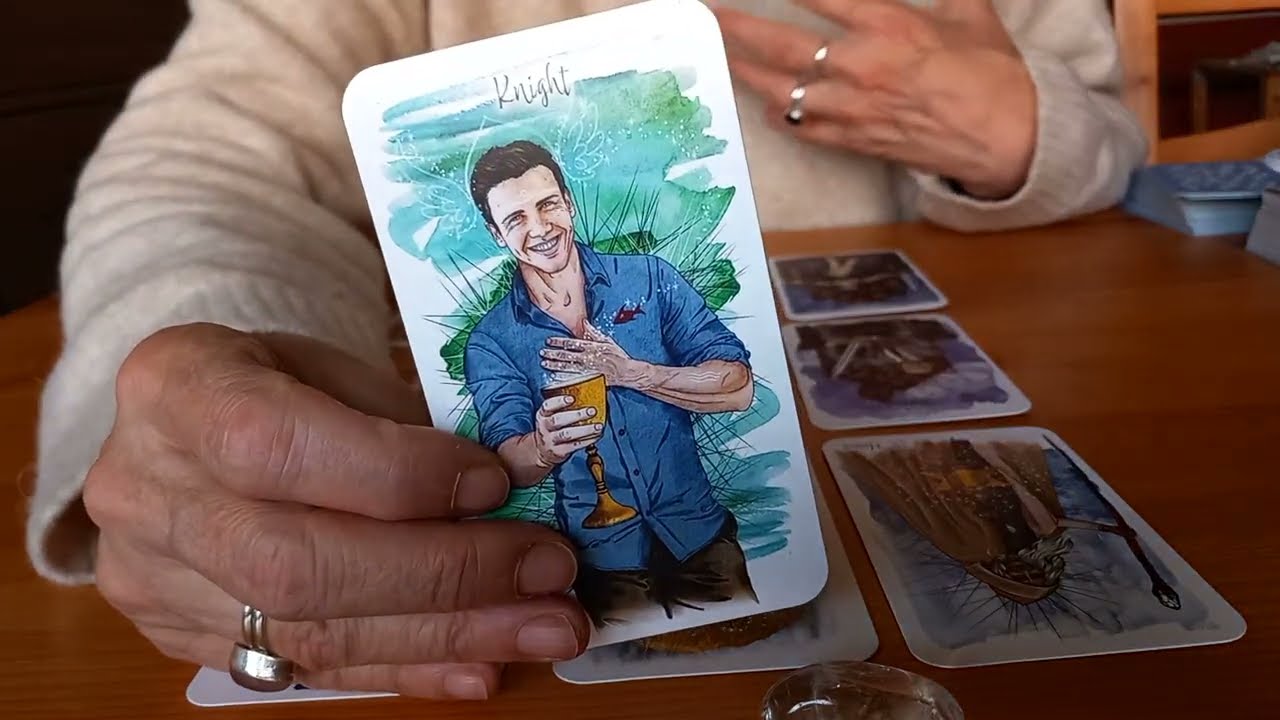 Tarot interactivo.💥💥💥Futuro próximo