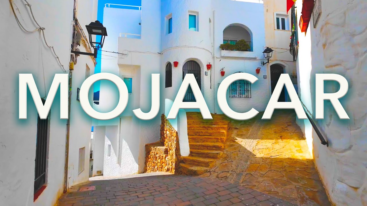 Mojácar Walking Tour 🇪🇸 | Christmas in a Sunny White Village