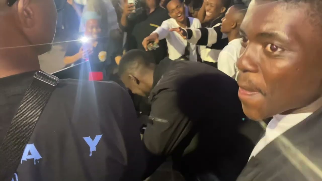 Mdepho, Musa and Fezile Dube (Itende Isintu)