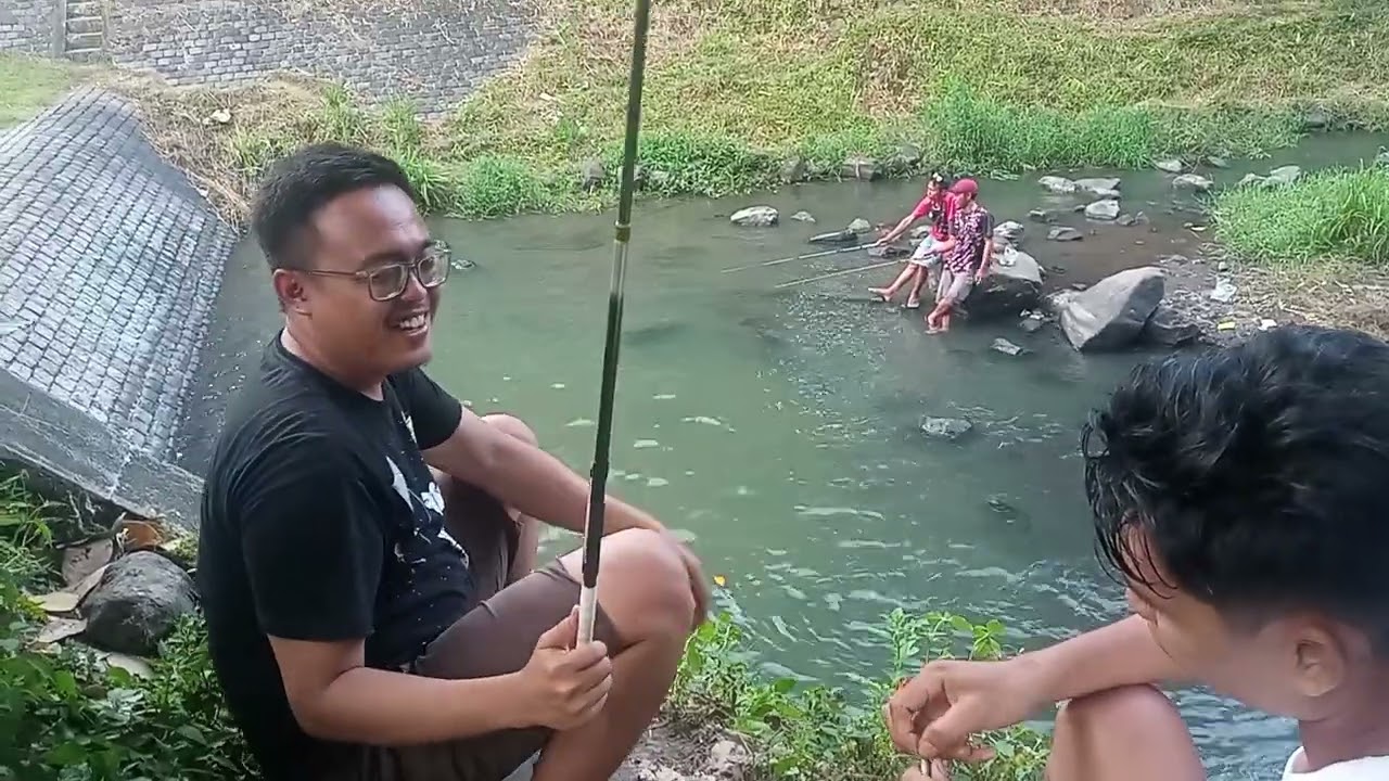 Mancing Ikan disini Auto Panen Banyak, Mancing di Sungai Alam Bebas