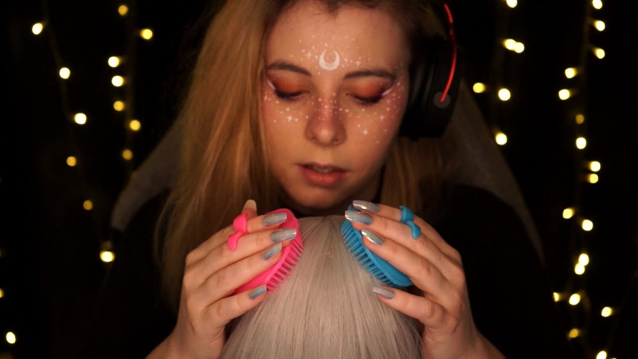 ASMR Scalp Massage, Scratching, Attention, Brushing, Hair Play... Whispered