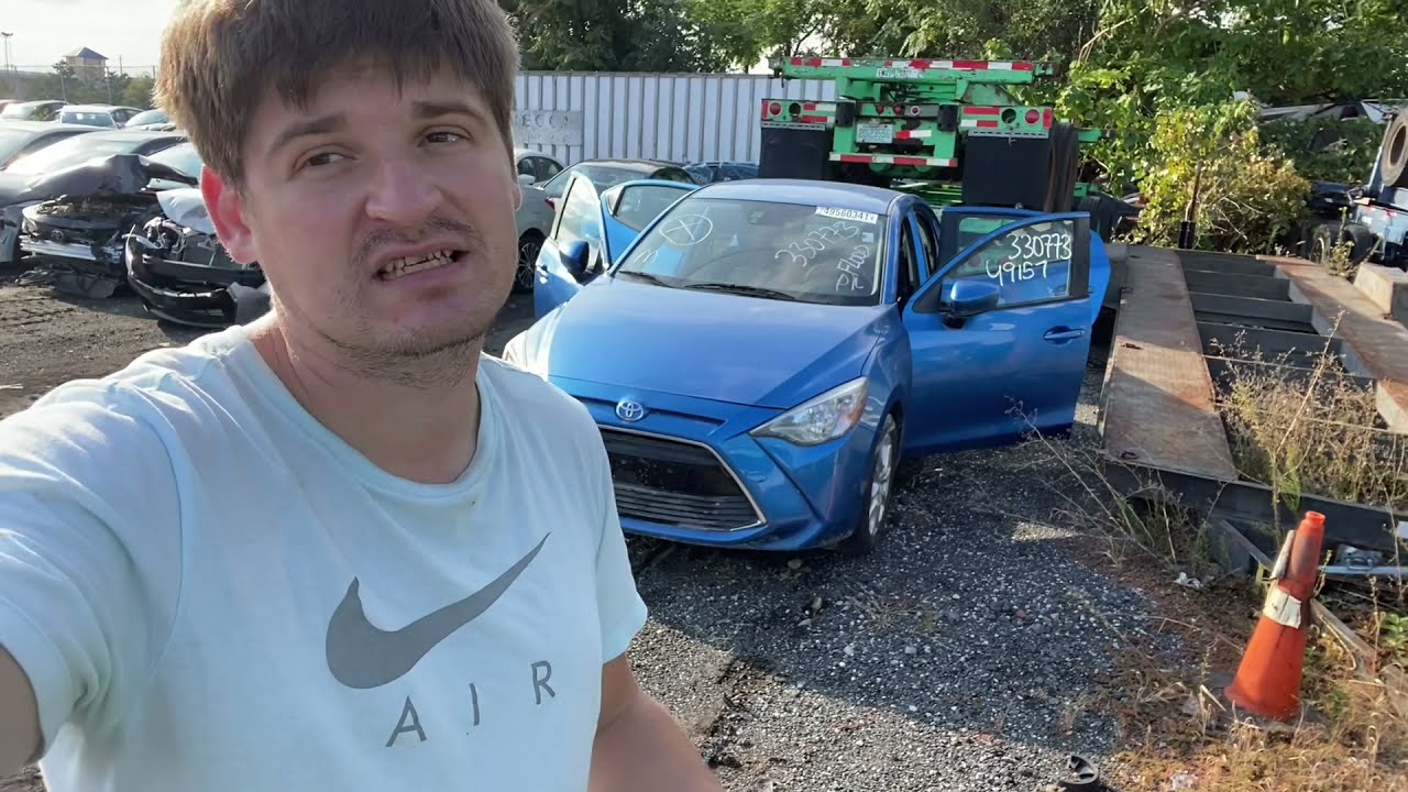 Супер эконом вариант в Украину за дёшево из США после урагана с аукциона copart, Toyota Yaris iA