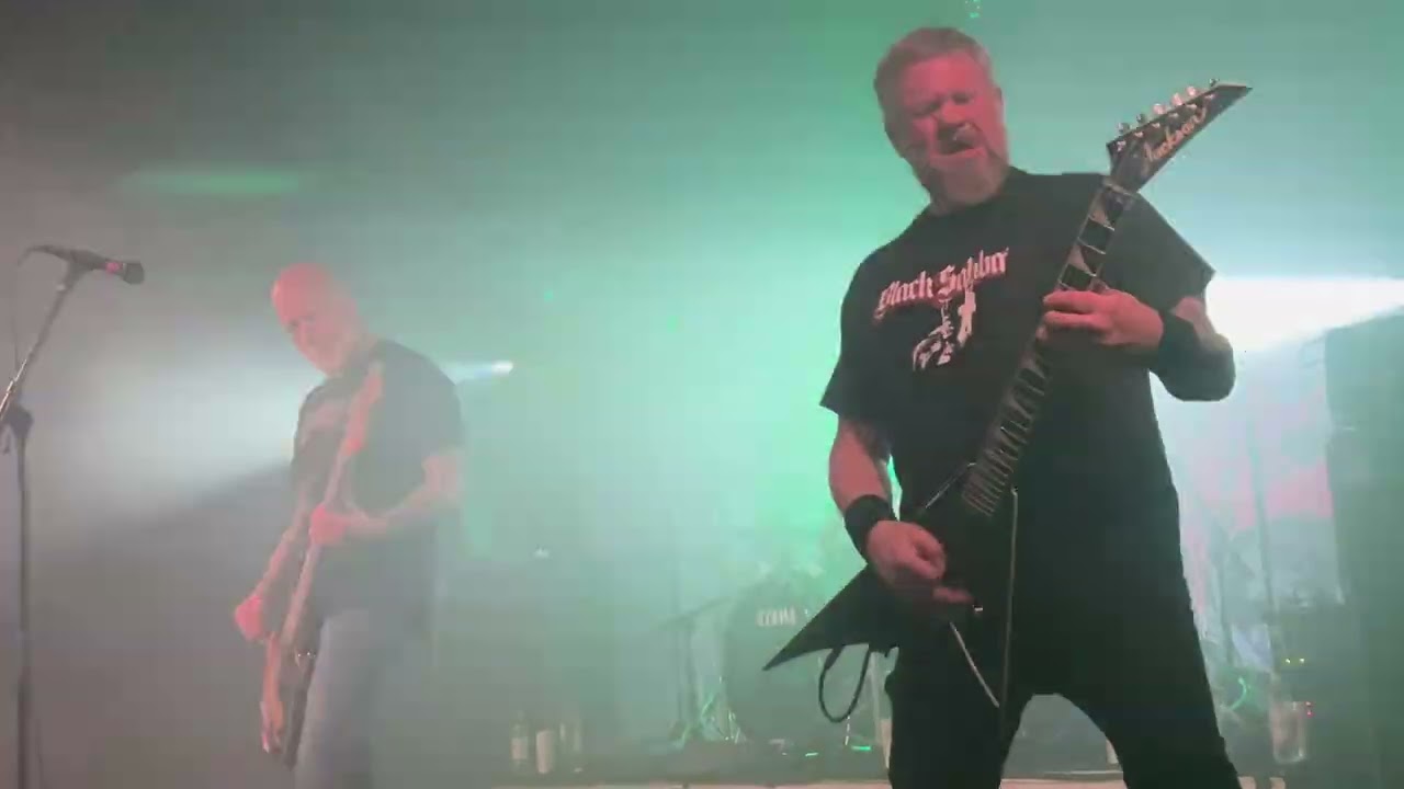 Grave - Deformed & In Love live @ Plan B, Malm&ouml; 2025-12-20