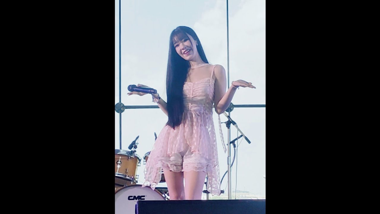 LA MOON -  “ กี่หน้าหนาว, แผ่มวล 