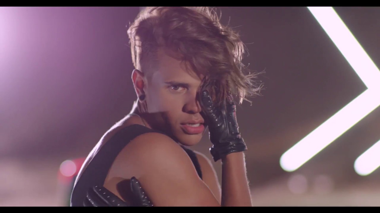RAFAEL ARIZA - SONRIE VIDEOCLIP OFICIAL