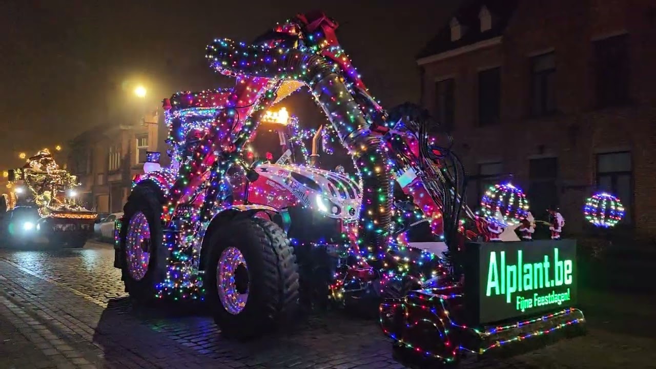 verlichte tractorstoet Sint-Gillis-Waas Kerstparade 2024