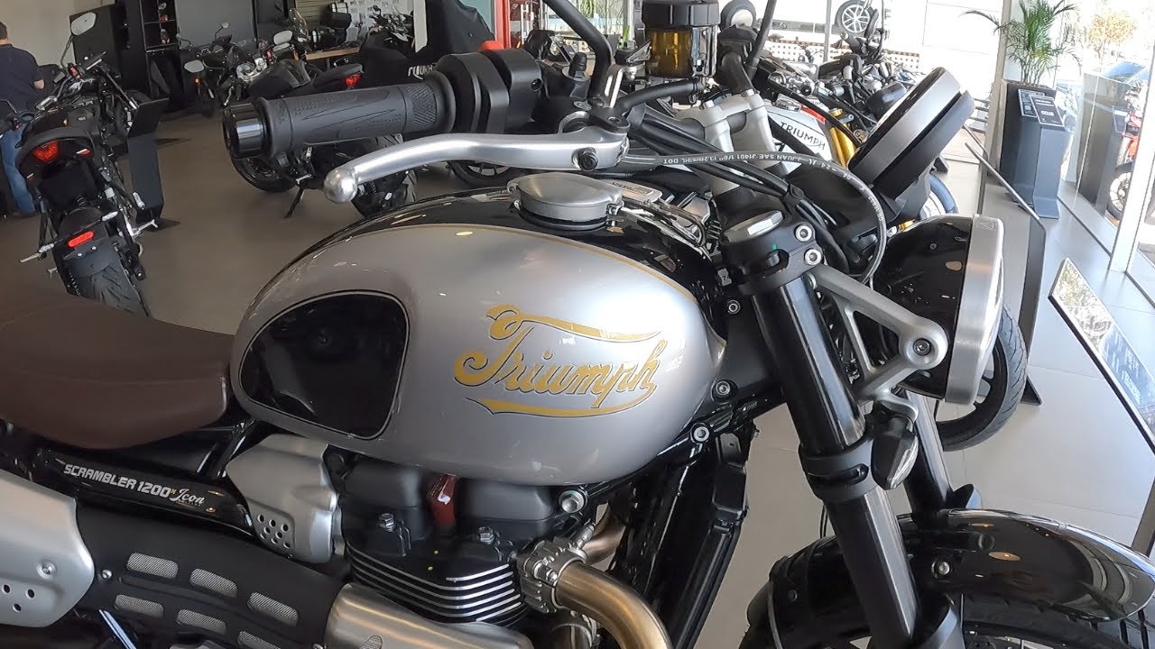 QUER COMEÇAR 2026 DE MOTO? | OFERTAS TRIUMPH NA LOJA CONFIRA!