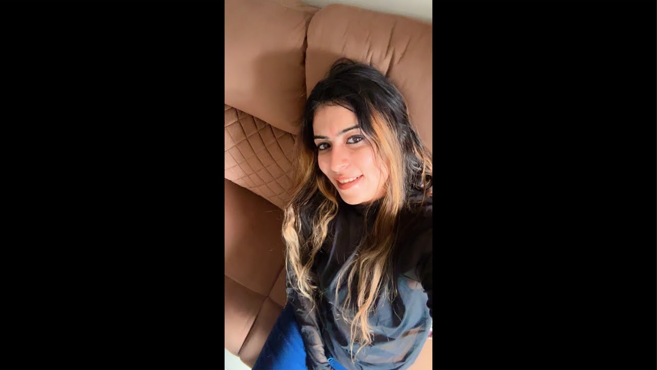 Vibe with Minal is live