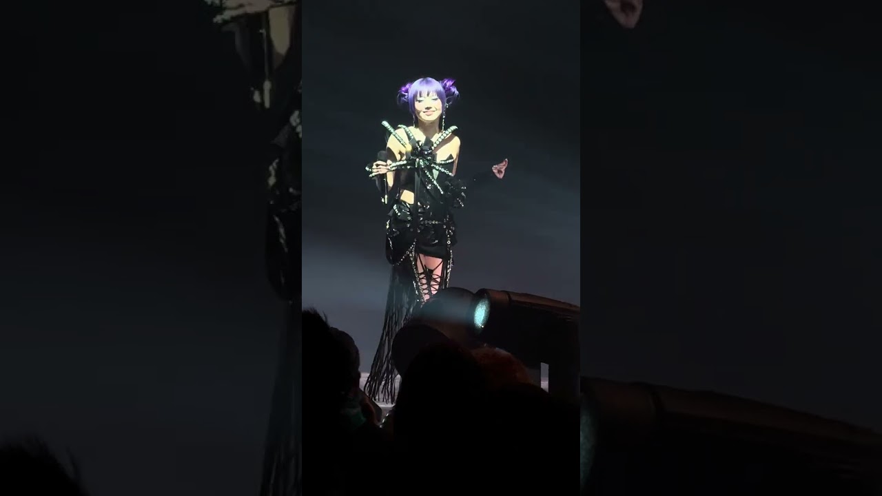 [FANCAM] ▶️ 241006 XG HINATA - Taylor Swift ‘You Belong With Me’ Cover|  Los Angeles