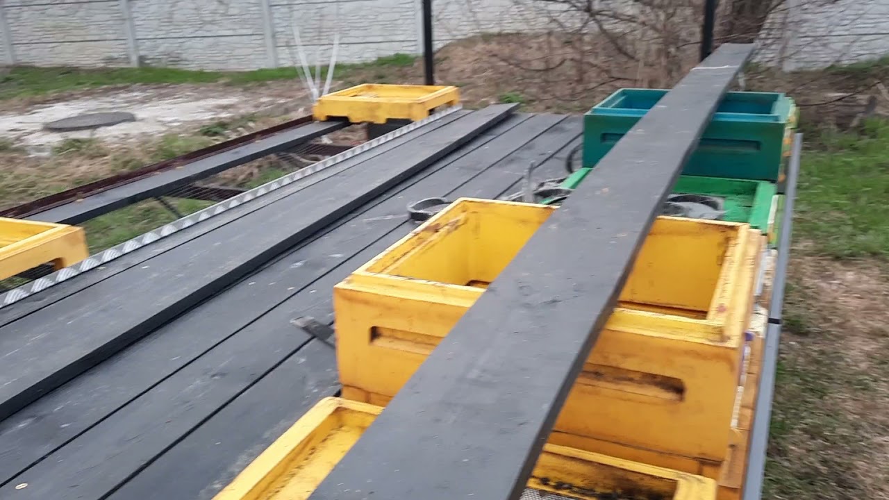 Легковой прицеп на 50 ульев