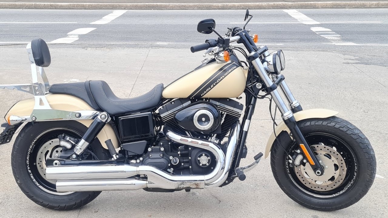 Rodolfinho da Z- Testando Harley Davidson Dyna Fat Bob 2015.