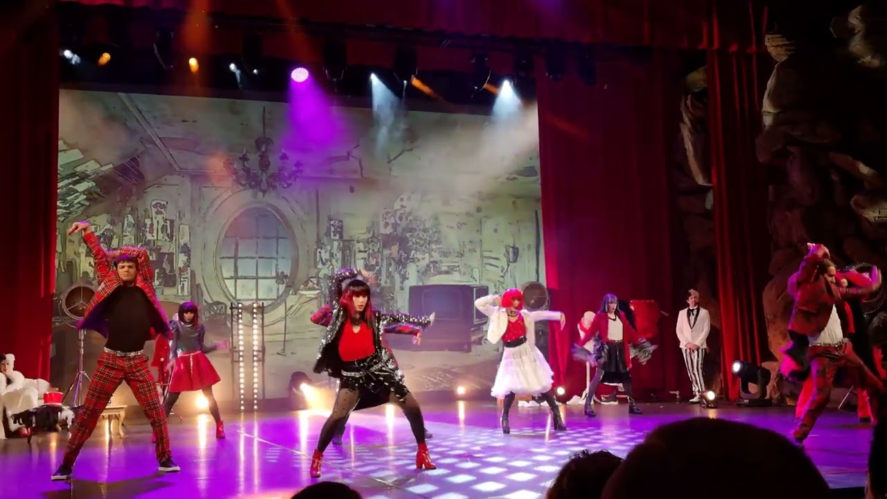 Un Défilé d'Enfer avec Cruella - Soirée Villainous ✂️👨‍🎤 Pass Annuels DisneylandParis | 29.09.2023