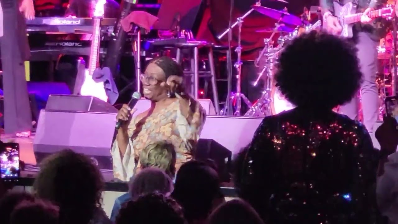 Jeffrey Osborne  Soul train cruise 2025.