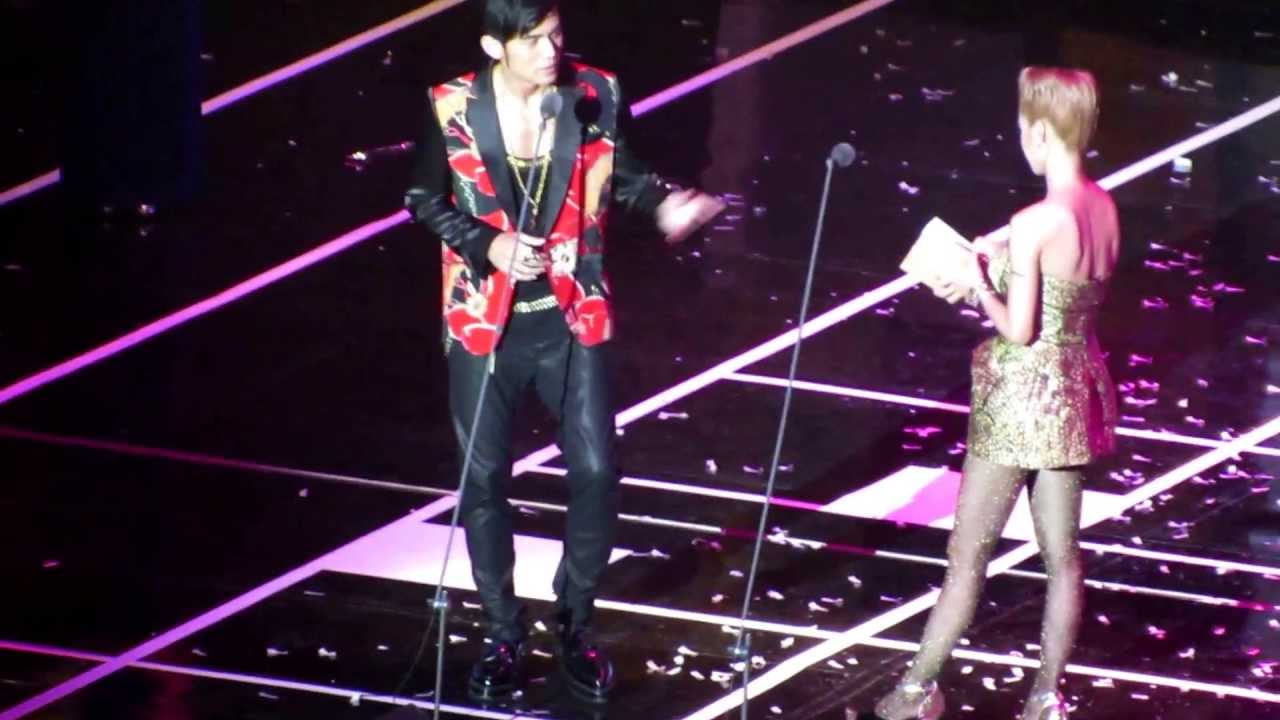 [2013第24屆金曲獎]Jolin蔡依林與周杰倫再度合體 (獨家漏網鏡頭)