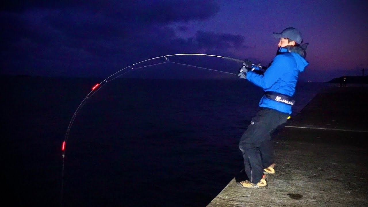 【神回】離島のスゴ腕漁師に教えてもらった驚愕の釣り方で奇跡が起きた…！