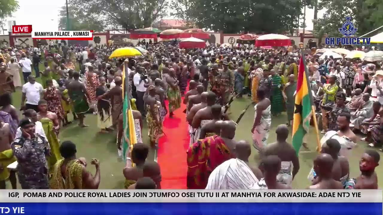 IGP,  POMAB AND POLICE ROYAL LADIES JOIN ƆTUMFOƆ OSEI TUTU II AT MANHYIA FOR AKWASIDAE: ADAE NTƆ YIE