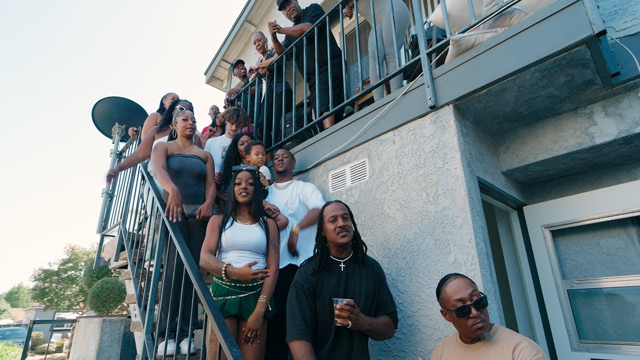 Big Hit & Hit-Boy - On My Momma (feat. HitgirlLENA & C3) [Official Video]