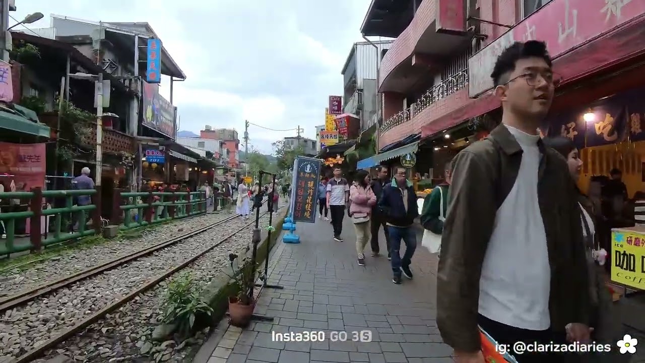 Ep 2 - Shifen Old Street, Taiwan. 🇹🇼