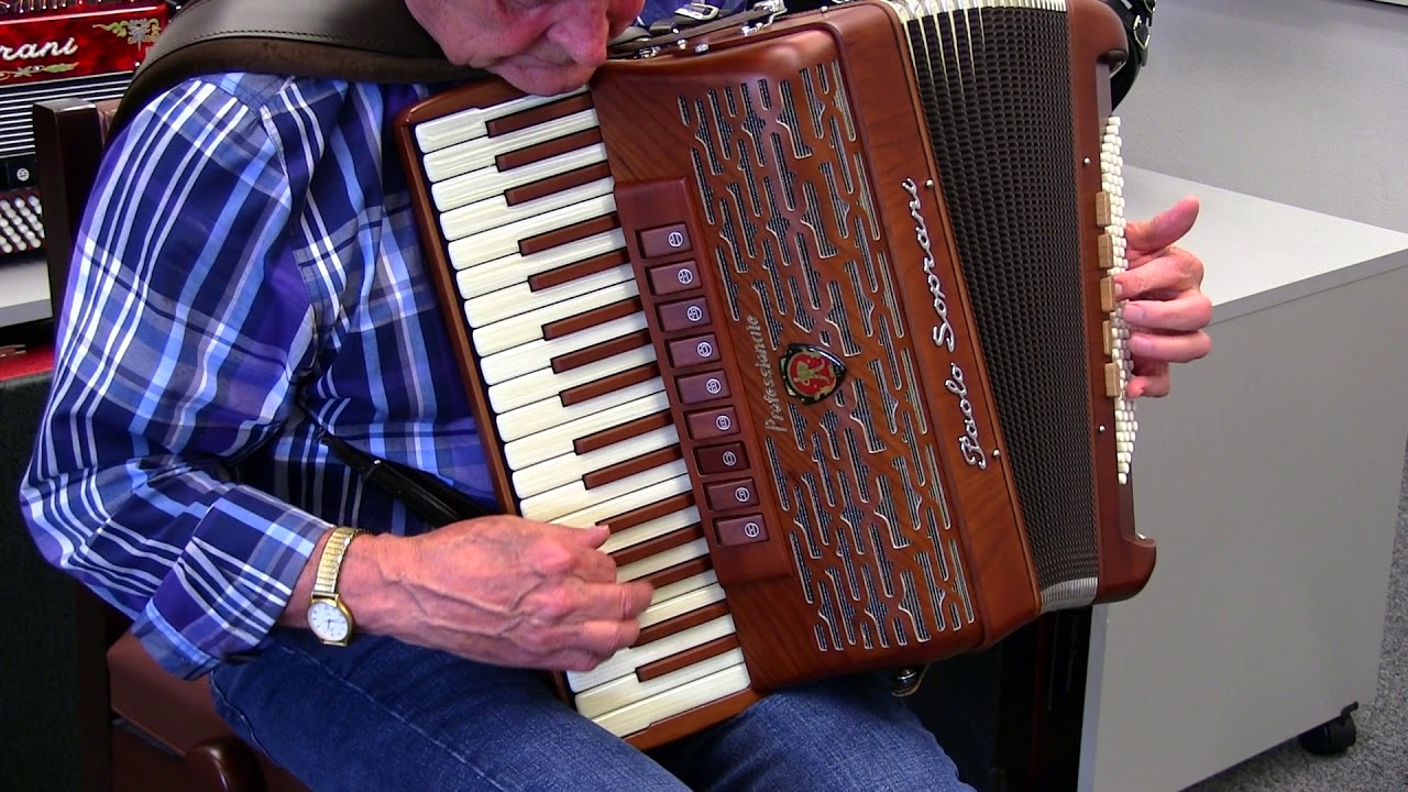 Paolo Soprani Folk IV Piano Accordion Demo Video