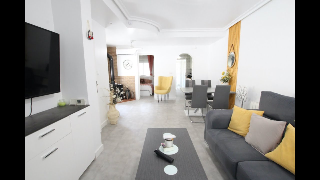 Casas Manuel Real Estate Present this stylish 3 bedroom semi detached home for sale in Lo Crispin...