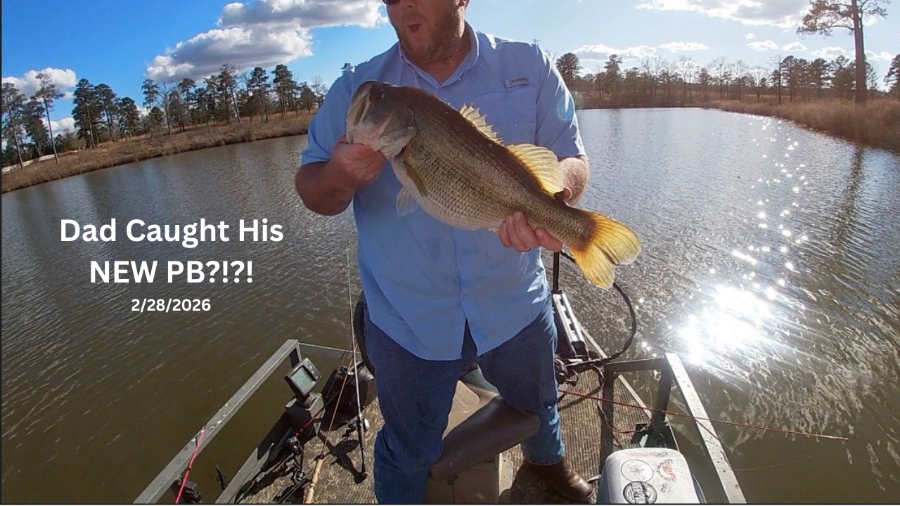 Dad Caught His NEW PB!!! (BIGGEST BASS I'VE SEEN!)
