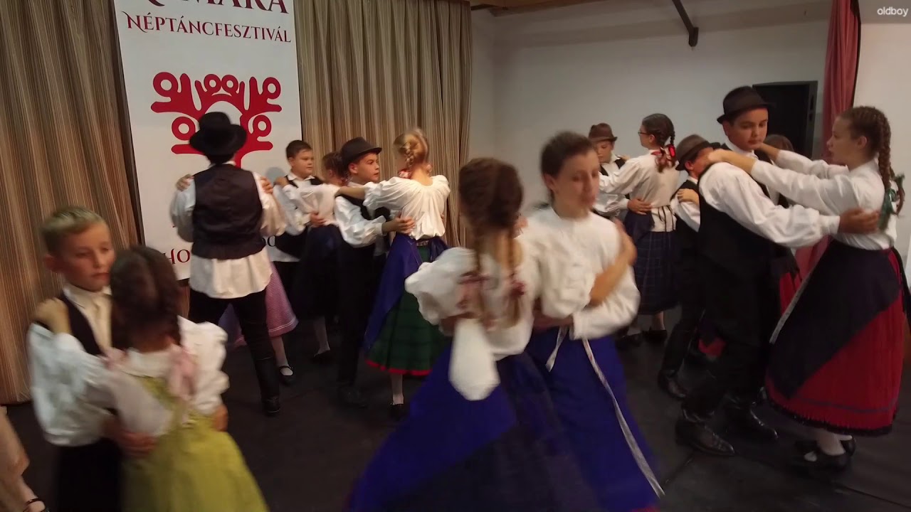Cinege Néptánccsoport, Homokbödöge - Bagi táncok