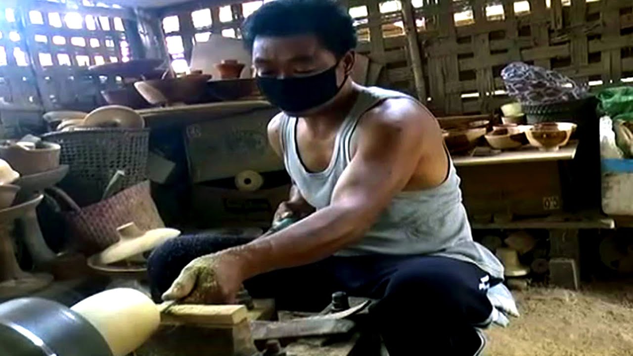 Artisans in Nagaland gain employment through wood and bamboo work