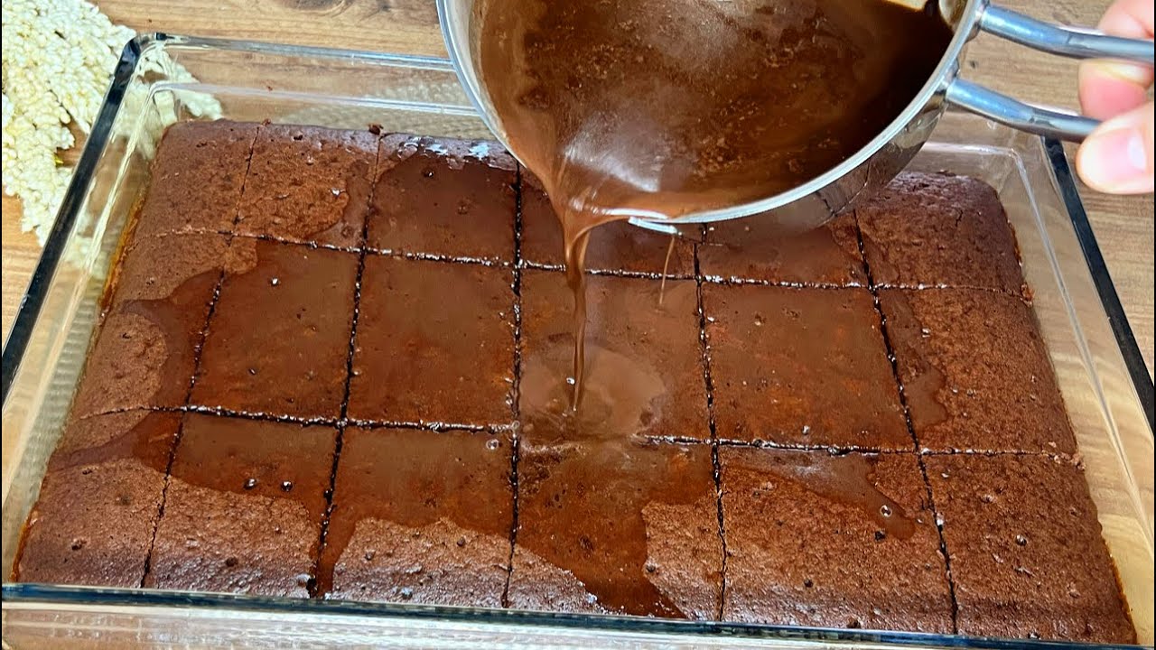 Bol Soslu Kolay Islak Kek Tarifi 📣Pamuk Gibi Islak Kek Nasıl Yapılır Tatlı Tarifleri