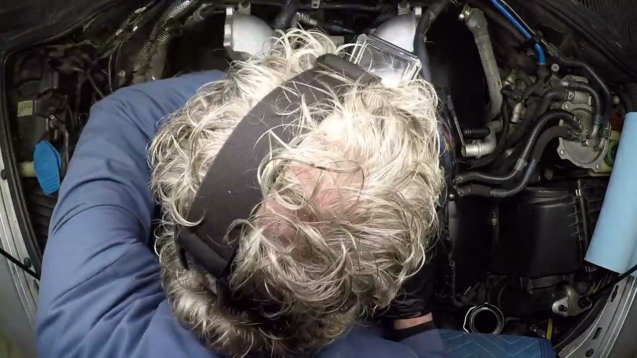 Touareg V10 TDI Alternator Removal