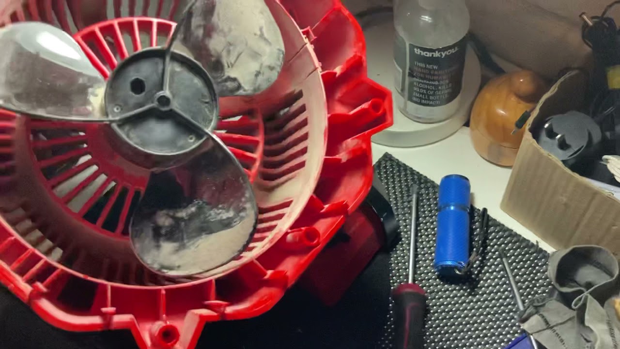 Milwaukee M18 jobsite fan fixing loosen blade