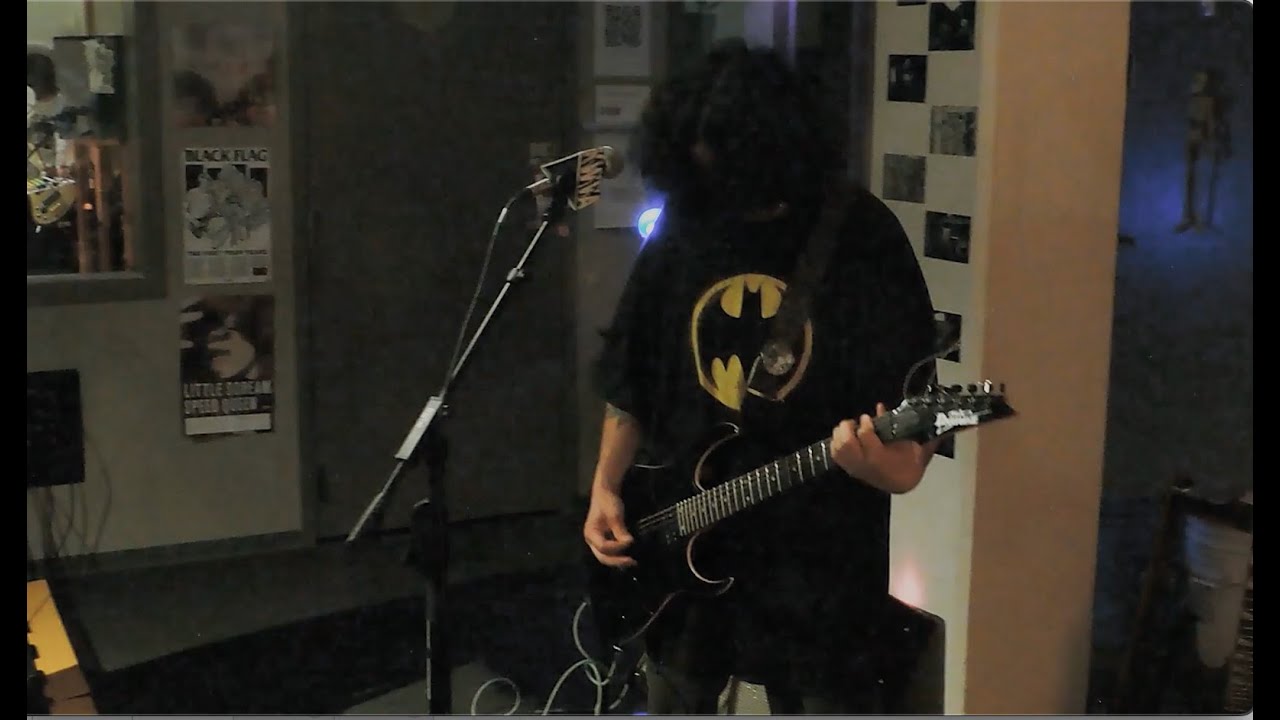 Wornoutjoy | (Live on KWVA)