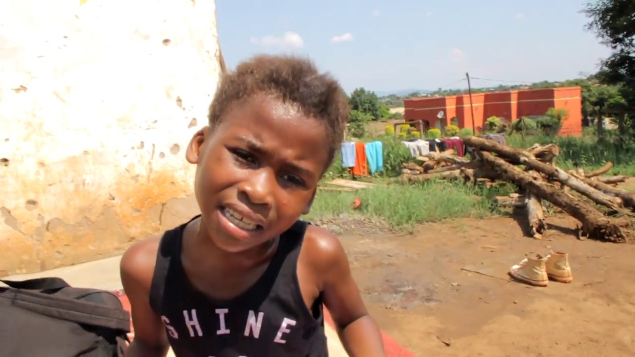 Phimi - Khotsi anga