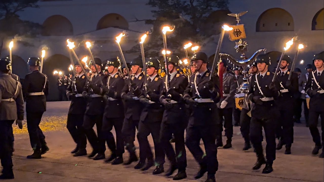 Yorckscher Marsch Festung Ehrenbreitstein - Wachbataillon + Musikkorps der Bundeswehr - Marschmusik