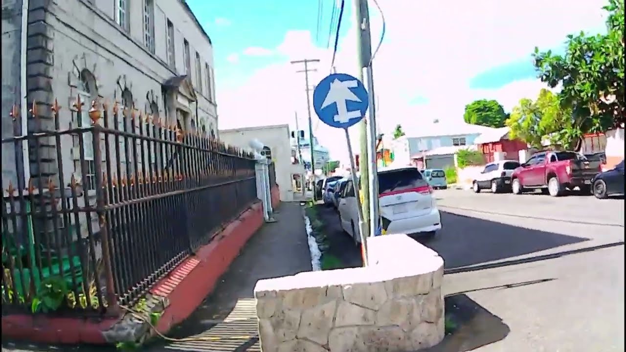 DO MOST CITIZENS OF ANTIGUA TRAVEL ABROAD?
