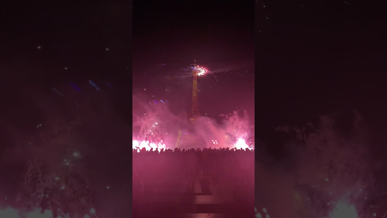 Bastille Day fireworks @ Eiffel Tower 14 July 2023