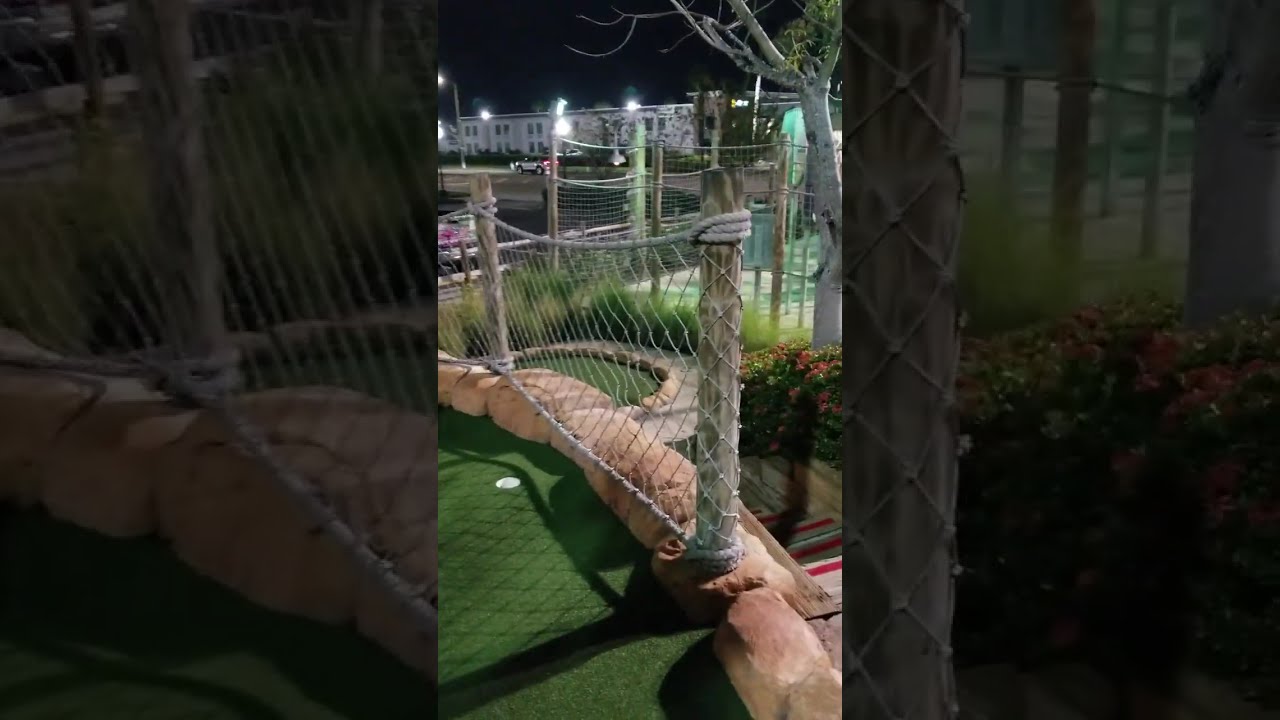 Orlando Vacation December 13 Part 2: Islands of Adventure and Jungle Mini Golf