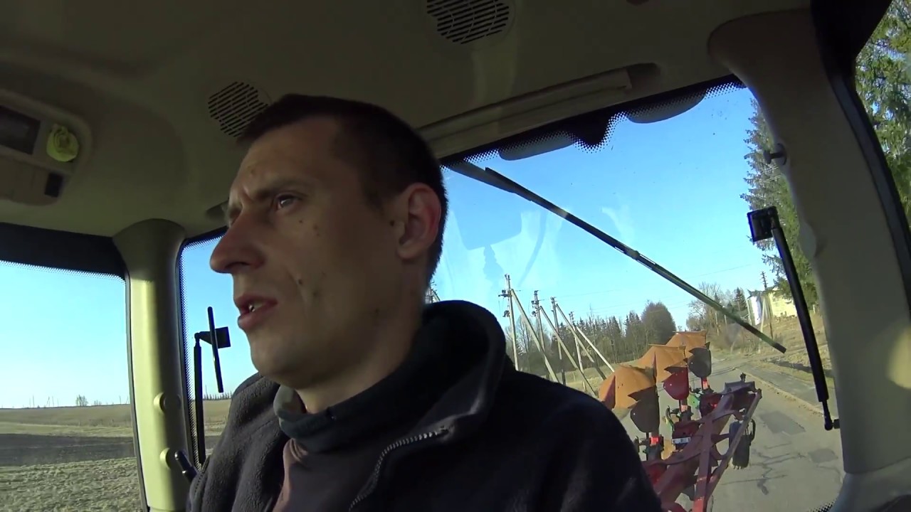 Ремонт пятикорпусных плугов  Kverneland. Трактор Джон-Дир  6175R