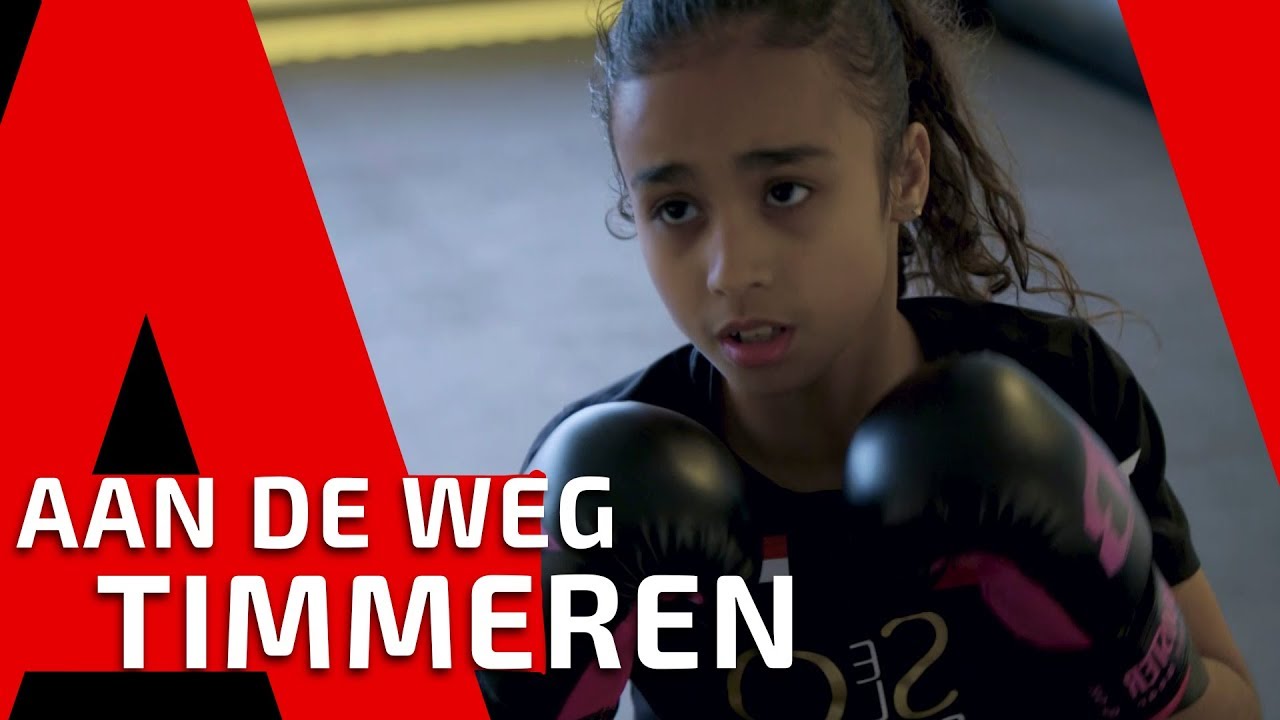 Aan De Weg Timmeren - Kickbokser Amira Tahri