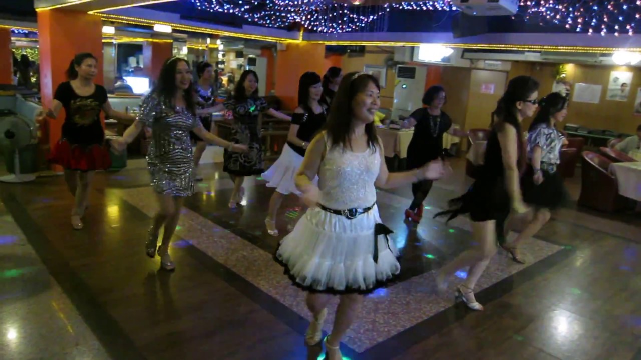 Bailamos Line Dance (Samba)