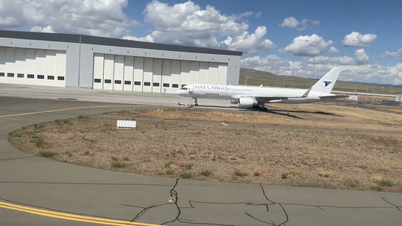 Chinggis Khaan Ulaanbaatar (UBN) Mongolia.  Final Approach, Landing & Taxi to Terminal.  11 July 25