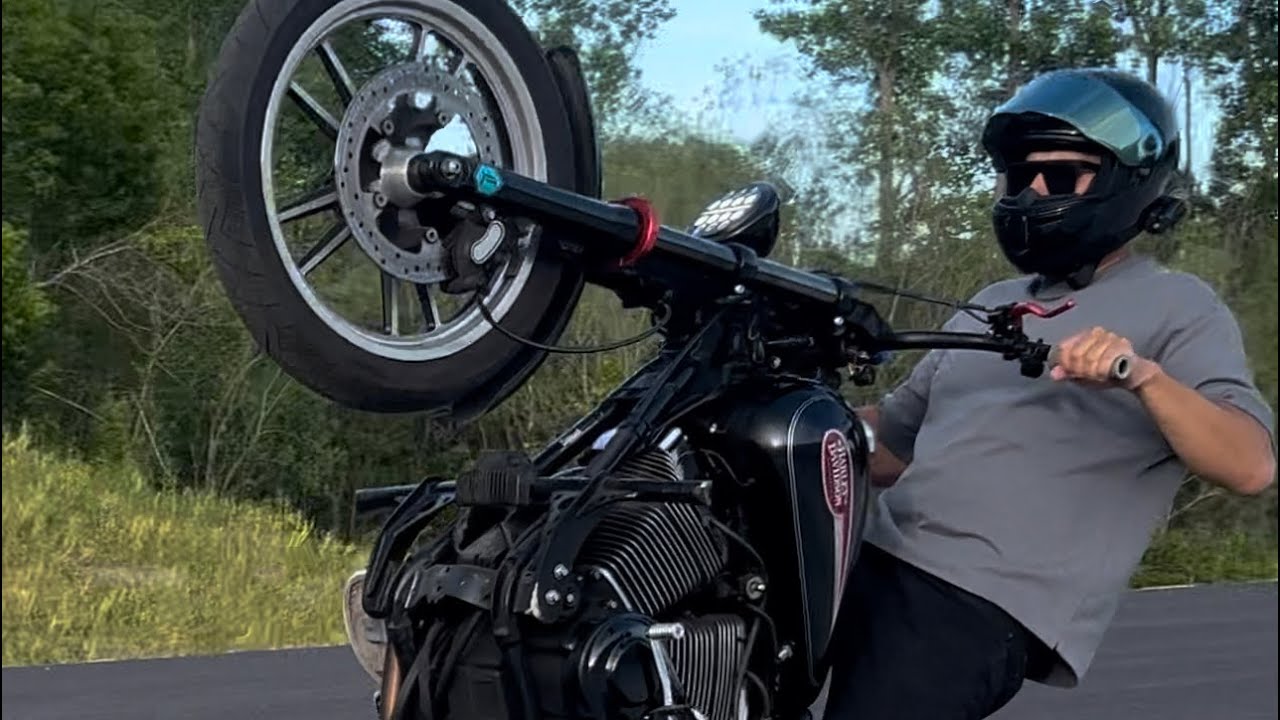 Raw dyna wheelie practice