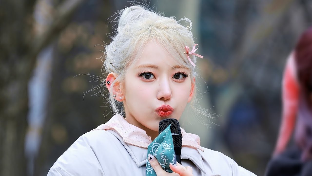 240224 르세라핌 사쿠라 '미니팬미팅' 직캠 LE SSERAFIM Sakura 4k Fancam @쇼!음악중심 Mini Fanmeeting