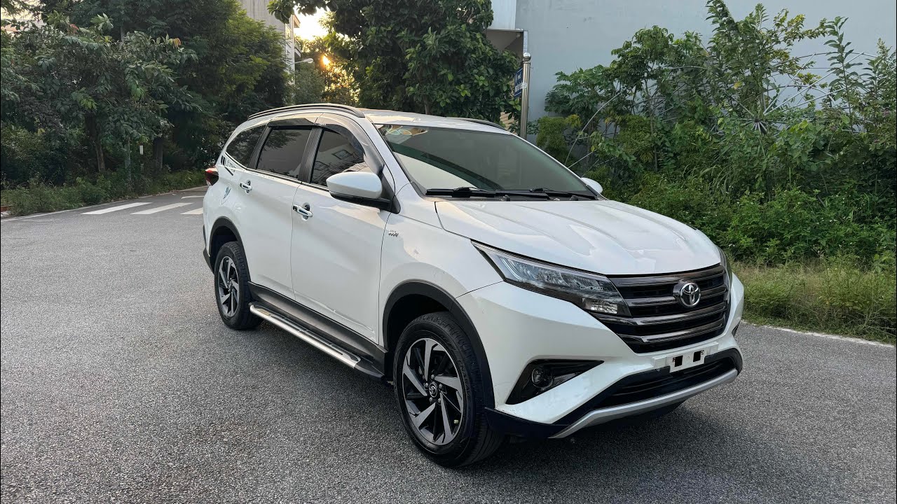 Rush 2021 xe 7 chỗ nhập khẩu bền bỉ và tiết kiệm đến từ thương hiệu Toyota