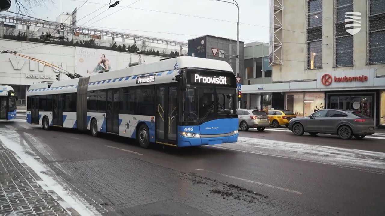 В столице на линию вышли первые автономные троллейбусы